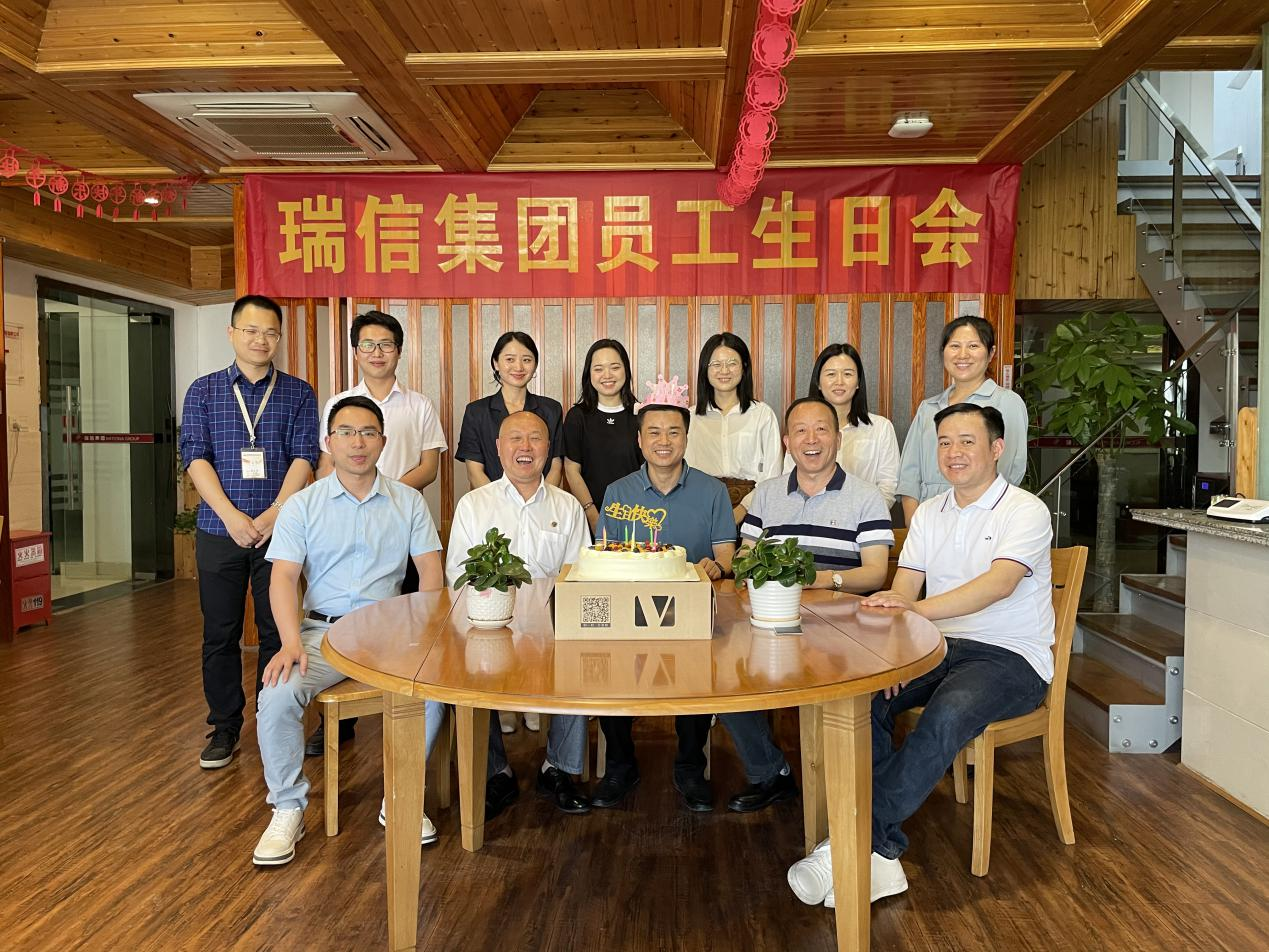 五月生日会 | 点滴时光，，，，相聚为你